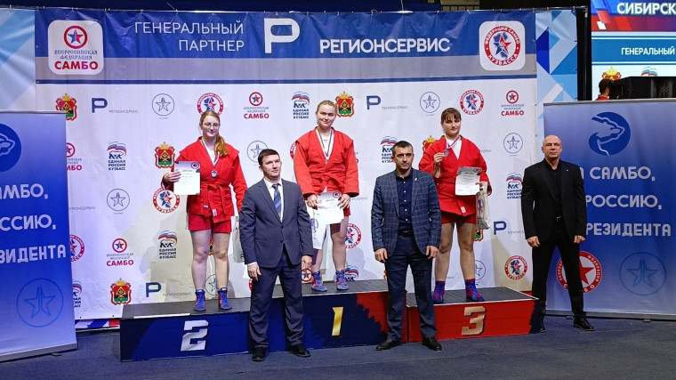 Первенство и Чемпионат СФО по самбо в г. Кемерово.
